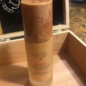 LAURA GELLER BAKED RADIANCE LIQUID FOUNDATION